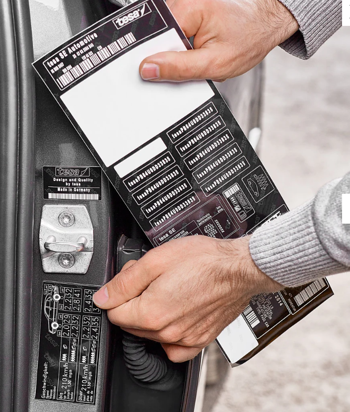  二维码标签如何实现高速模切？| 卷对卷激光模切一体机解决方案